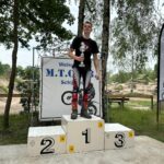 Podium-geel-2526